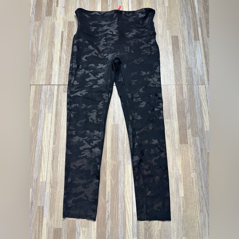 SPANX Black Camouflage Faux Leather High Waisted Leggings